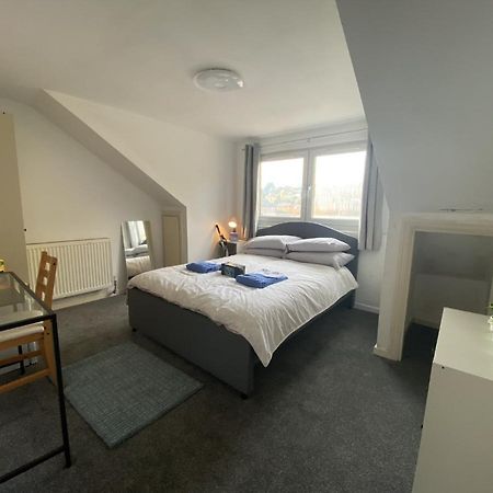 באלוך Parkview Guest House Glasgow מראה חיצוני תמונה