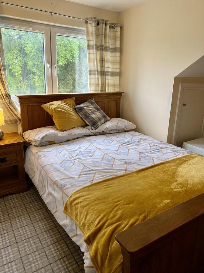 באלוך Parkview Guest House Glasgow מראה חיצוני תמונה