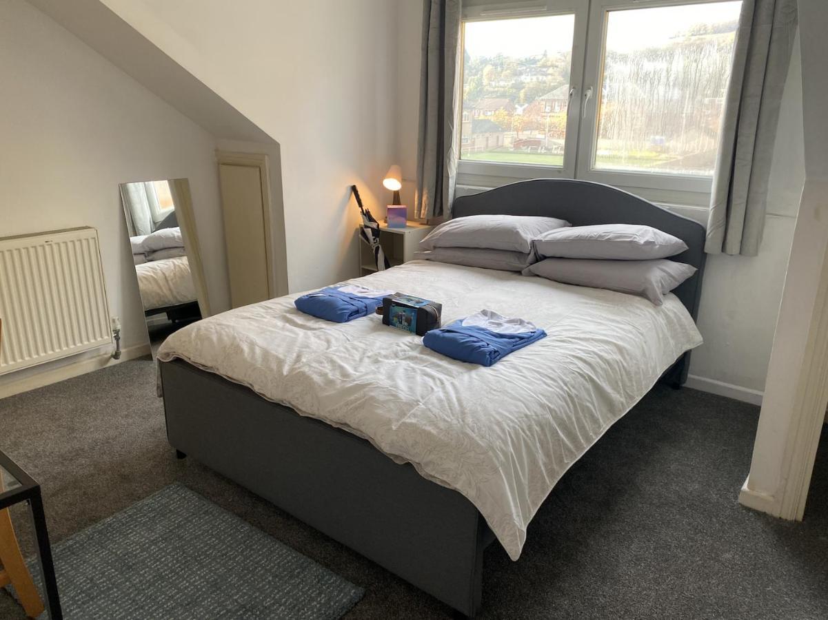 באלוך Parkview Guest House Glasgow מראה חיצוני תמונה